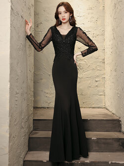 ชุดราตรี ชุดราตรีสวยหรู แบบ ทันสมัย Evening dress