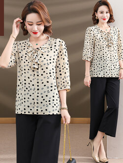 เสื้อผ้าคุณแม่วัย 60 เสื้อคนแก่ผู้หญิงวัย60