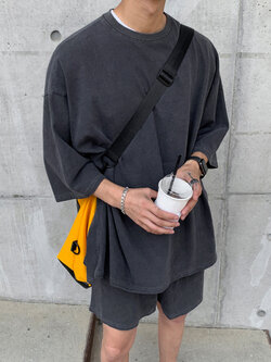 เสื้อผู้ชาย เสื้อแฟชั่นผู้ชายสไตล์เกาหลี By MCYC