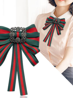 เข็มกลัด เข็มกลัดสวยๆ เข็มกลัดติดเสื้อ Brooch