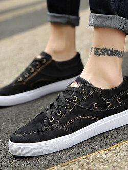 รองเท้าผ้าใบผู้ชาย