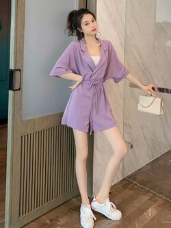 จั้มสูท ชุดเอี๊ยมกางเกง