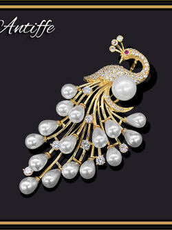 เข็มกลัด เข็มกลัดสวยๆ เข็มกลัดติดเสื้อ Brooch