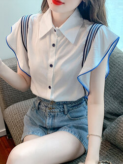 เสื้อลูกไม้ แขนสั้น