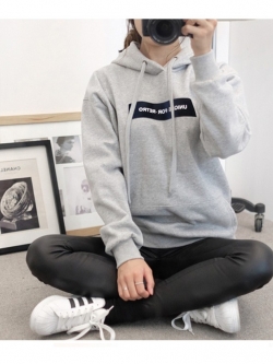 เสื้อกันหนาวฮู้ดดี้ แฟชั่นเกาหลี สีเทา น่ารักมากจ้า ผ้าเนื้อไม่หนาใส่ในไทยได้จ้า พร้อมส่ง งานจริงในภาพสุดท้าย สีเทา