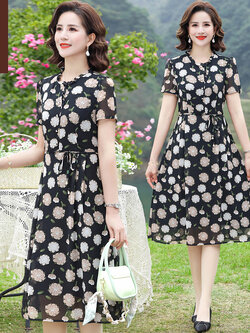 เสื้อผ้าคุณแม่วัย 60 เสื้อคนแก่ผู้หญิงวัย60