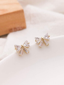 ต่างหู ตุ้มหูแฟชั่น