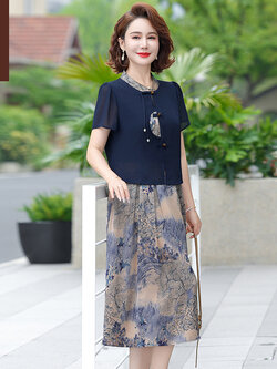 เสื้อผ้าคุณแม่วัย 60 เสื้อคนแก่ผู้หญิงวัย60