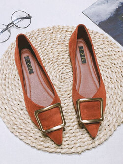 รองเท้าแฟชั่นผู้หญิงส้นเตี้ย ใส่สบาย มีขนาดให้สั่งซื้อ 35 36 37 38 39 40 สนใจทักแชท ฟรีค่าส่ง!