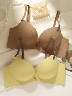 บรา ยกทรง เสื้อชั้นในสตรี ฟรีค่าส่ง