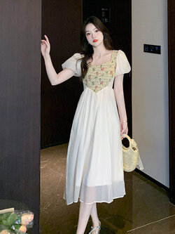 แบบชุดเดรสสวยๆ ชุดเดรสน่ารักๆสไตล์เกาหลี