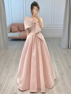 ชุดราตรี ชุดราตรีสวยหรู แบบ ทันสมัย Evening dress