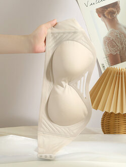 บรา ยกทรง เสื้อชั้นในสตรี ฟรีค่าส่ง