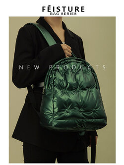 กระเป๋าเป้ผู้หญิง กระเป๋าเป้ผู้หญิง