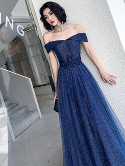 ชุดราตรี ชุดออกงาน ดีไซน์หรู แบรนด์ Angel