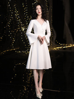 ชุดราตรี ชุดราตรีสวยหรู แบบ ทันสมัย Evening dress