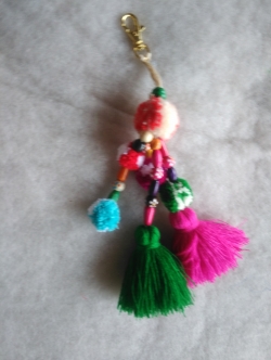 Bancrochet พวงกญแจพู่แขวนกระเป๋า Tassel keychains หลากสี 7 นิ้ว (inch)