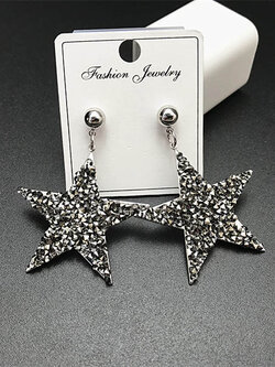 ต่างหู ตุ้มหูแฟชั่น