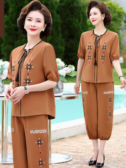 เสื้อผ้าคุณแม่วัย 60 เสื้อคนแก่ผู้หญิงวัย60