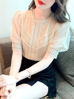 เสื้อลูกไม้ แขนสั้น