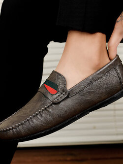 รองเท้าหนังผู้ชาย มีไซส์39-44 รองเท้าโลฟเฟอร์ชาย Slip-On Shoes