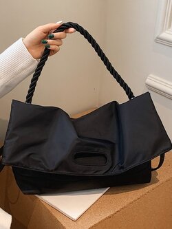 กระเป๋าสะพายข้างผู้หญิง กระเป๋าสะพายข้างใบเล็ก By Cocoa bags