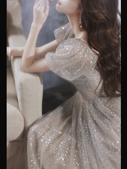 ชุดราตรี ชุดราตรีสวยหรู แบบ ทันสมัย Evening dress