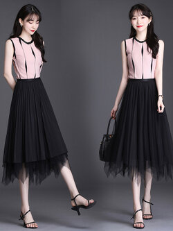 กระโปรงเอวยืด มีไซส์เดียวรอบเอว 64-80 ซม.เหมาะสำหรับผู้สวมน้ำหนักตัว40-60กิโลกรัม