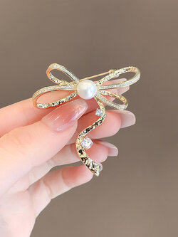 เข็มกลัด เข็มกลัดสวยๆ เข็มกลัดติดเสื้อ Brooch