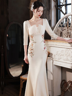 ชุดราตรี ชุดราตรีสวยหรู แบบ ทันสมัย Evening dress