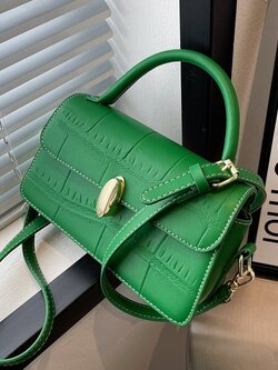 กระเป๋าสะพายข้างผู้หญิง กระเป๋าสะพายข้างใบเล็ก By Cocoa bags