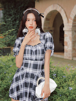 ชุดว่ายน้ำผู้หญิง ชุดว่ายน้ำน่ารัก Bikini ชุดไปทะเล