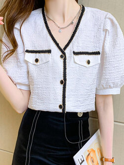 เสื้อลูกไม้ แขนสั้น