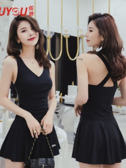 ชุดว่ายน้ำผู้หญิง ชุดว่ายน้ำแฟชั่น ชุดว่ายน้ำบิกินี่ ชุดว่ายน้ำเต็มตัว คอลเลคชั่นใหม่