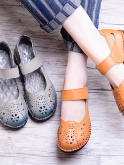 รองเท้าแฟชั่นผู้หญิง รองเท้าแตะแบบสวม รองเท้าหุ้มส้น รองเท้าส้นสูง รองเท้าบูท