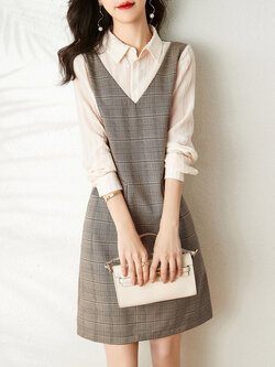 เดรสแฟชั่น แบบลายหมดสต็อกเร็วมากคะ สอบถามไซต์ที่สั่งได้ก่อนการสั่งนะคะ