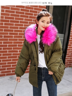 เสื้อกันหนาวฮู้ดดี้ แต่งเฟอร์หนาฟู งานเกรดดีเหมือนแบบ บุนวมหนา อุ่นมาก หิมะก็เอาอยู่ (ถอดขนถอดฮู้ดได้) เขียวฮู้ดชมพู