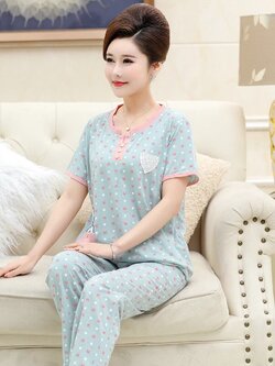 ชุดนอนคุณแม่