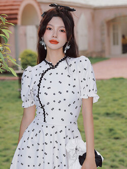 ชุดว่ายน้ำผู้หญิง ชุดว่ายน้ำน่ารัก Bikini ชุดไปทะเล