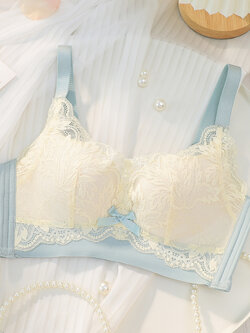 บรา ยกทรง เสื้อชั้นในสตรี ฟรีค่าส่ง