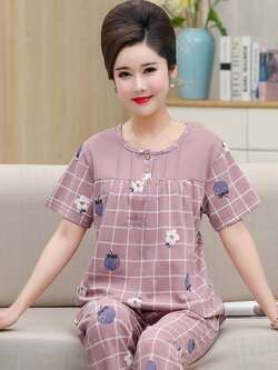 ชุดนอนคุณแม่