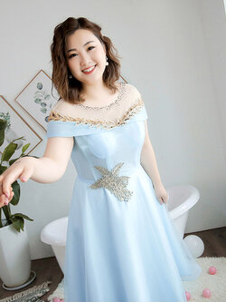 ชุดราตรีคนอ้วน ชุดราตรีไซส์ใหญ่ สาวอวบ ชุดราตรีสาวอวบ ชุดออกงานสาวอวบ ชุดออกงานคนอ้วน