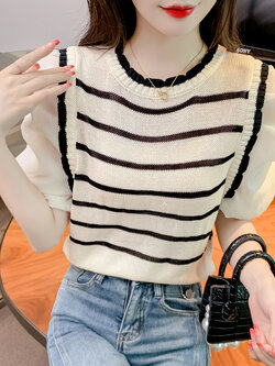 เสื้อผ้าวัยรุ่นเกาหลี เสื้อยืดวัยรุ่นผู้หญิง มีขนาด S M L XL