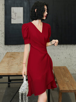 ชุดราตรี ชุดราตรีสวยหรู แบบ ทันสมัย Evening dress