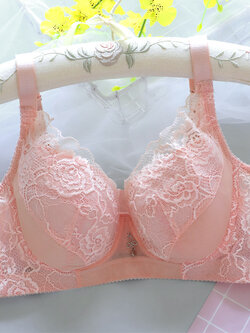 บรา ยกทรง เสื้อชั้นในสตรี ฟรีค่าส่ง