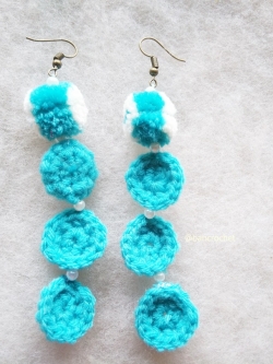 Bancrochet ต่างหูถักโครเชต์ crochet earrings สีฟ้าเข้ม 4-6 นิ้ว