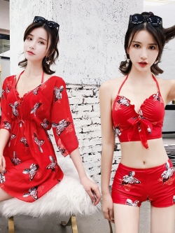 ชุดว่ายน้ำผู้หญิง ชุดว่ายน้ำแฟชั่น ชุดว่ายน้ำบิกินี่ ชุดว่ายน้ำเต็มตัว คอลเลคชั่นใหม่