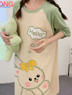 ชุดนอนผู้หญิง