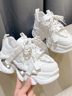 รองเท้าผ้าใบเสริมส้นสูง ไซต์35-39 สนใจทักแชท ฟรีค่าส่ง!