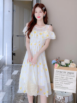 แบบชุดเดรสสวยๆ ชุดเดรสน่ารักๆสไตล์เกาหลี